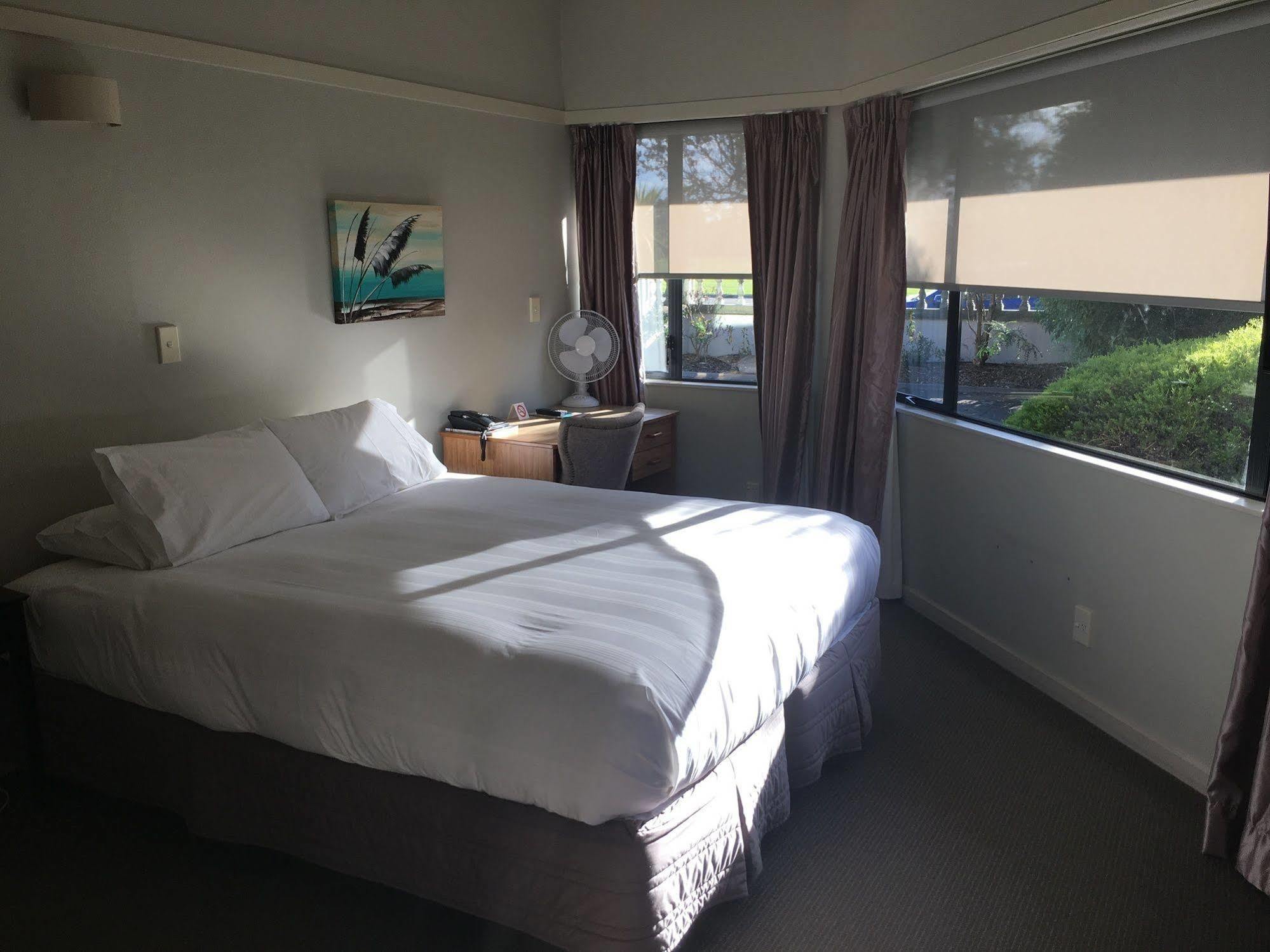 Aloha Lodge Beachside Accommodation Nelson Eksteriør billede